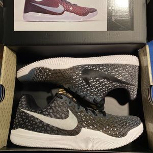 Nike Kobe mamba instinct